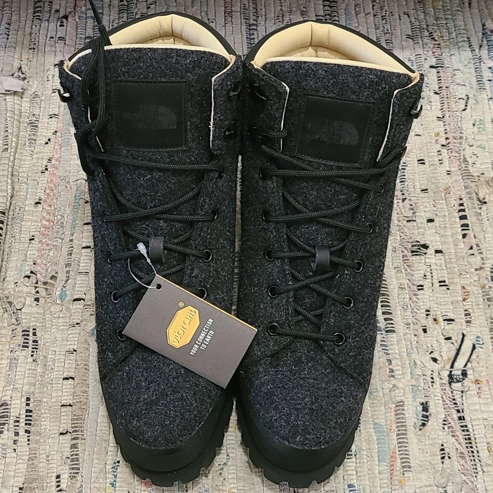 The North Face Wool Boots | Size 9